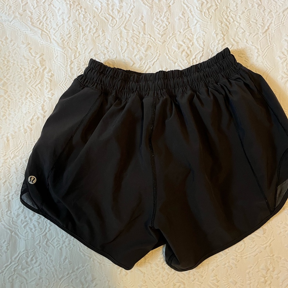 hotty hot lulu shorts